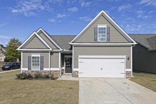 13 Robin Rd, Adairsville, GA 30103