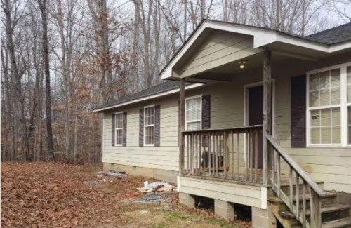 812 Spring Rd, Bremo Bluff, VA 23022