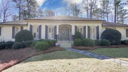 6345 River Overlook Dr, Atlanta, GA 30328