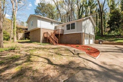 661 Raven Springs Trl, Stone Mountain, GA 30087