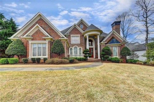 6680 Sunbriar Dr, Cumming, GA 30040