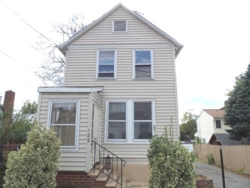 122 Hunt Ave, Vauxhall, NJ 07088