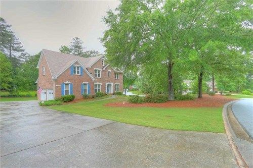 3745 Windlake Dr, Snellville, GA 30039