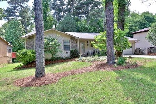 2494 Rhoanoke Dr, Duluth, GA 30096