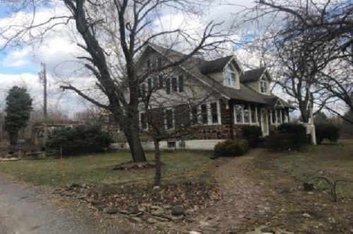 8 Stacy Ct, Sewell, NJ 08080