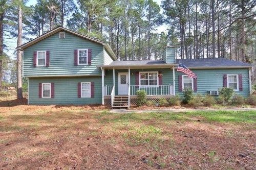 2949 Claude Brewer Rd, Loganville, GA 30052