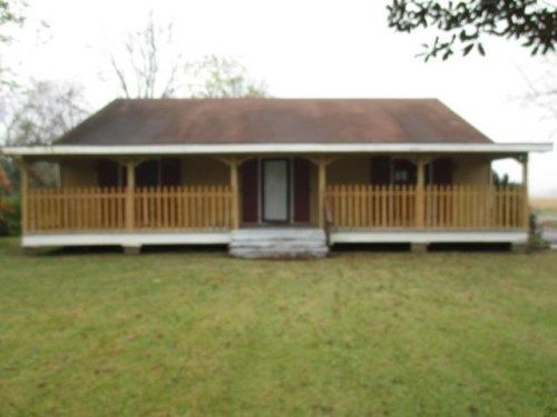 3217 Ourso Rd, Donaldsonville, LA 70346