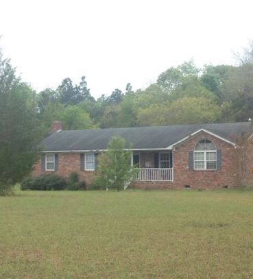 177 Tabernacle Rd, Eutawville, SC 29048