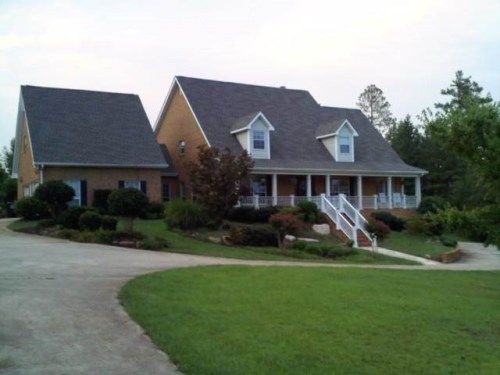 8906 East Carroll Rd, Winston, GA 30187