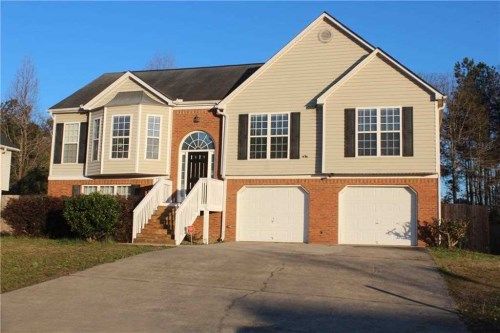 780 Walkingstick Dr, Douglasville, GA 30134