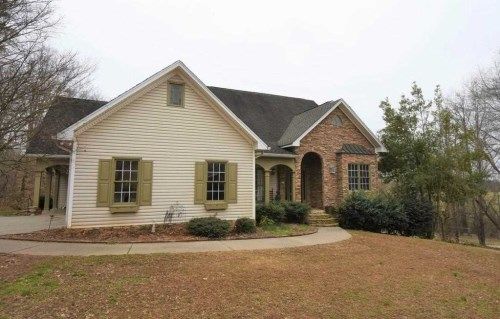 479 Lucas Rd SW, Cartersville, GA 30120