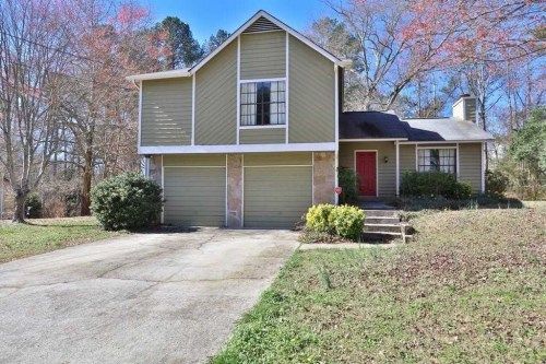 2017 Walden Park Dr, Snellville, GA 30078