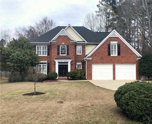 1495 Chattahoochee Run Dr, Suwanee, GA 30024