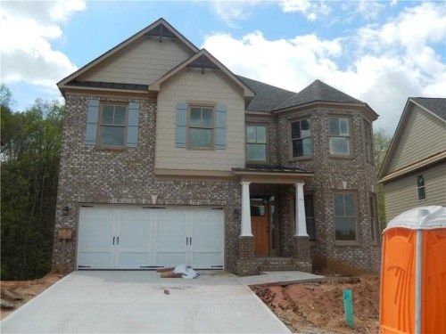 4550 Sierra Creek Dr, Hoschton, GA 30548