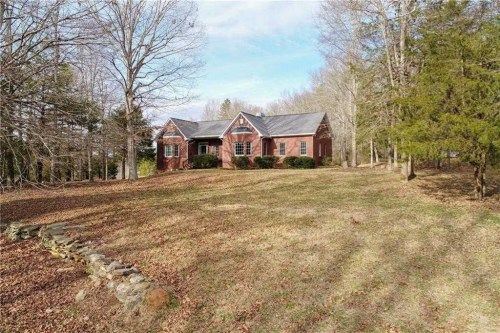 742 Lords Mill Rd, Commerce, GA 30529