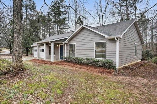 4497 Lindsey Dr, Powder Springs, GA 30127