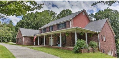 186 Berry Hill Rd, Ellijay, GA 30540