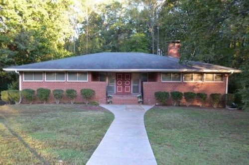 6315 Cornelia Dr, Douglasville, GA 30134