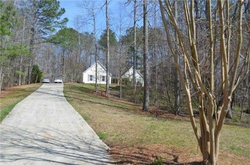 512 Westwind Way, Ball Ground, GA 30107