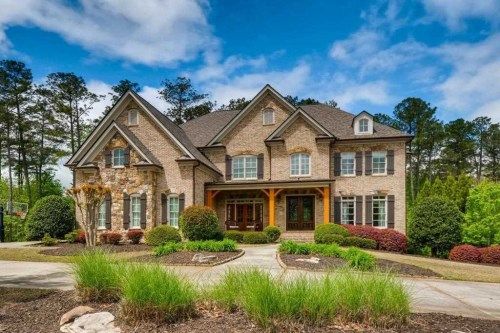 1930 Evergrace Dr, Alpharetta, GA 30009