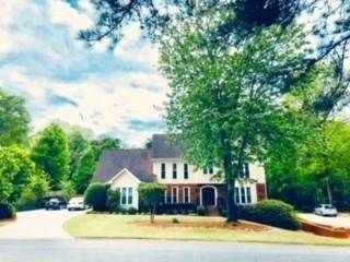 3978 Spalding Glen Dr, Atlanta, GA 30360