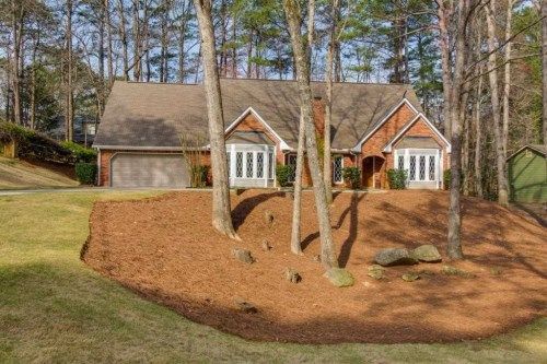 2321 Chimney Springs Dr, Marietta, GA 30062