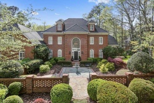 805 Malvern Hill, Alpharetta, GA 30022