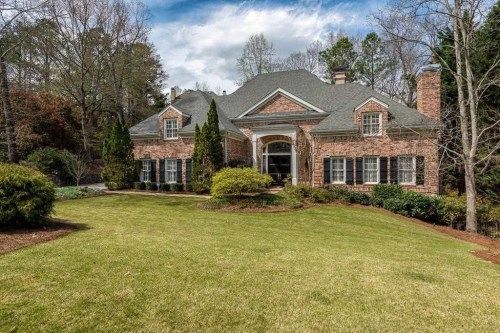 7910 Landowne Dr, Atlanta, GA 30350