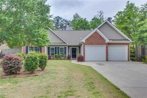 4204 Chatham Crest Ln, Buford, GA 30518