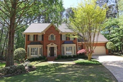 225 Lake Pines Point, Alpharetta, GA 30005