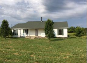 611 Morris Clark Rd, Waddy, KY 40076