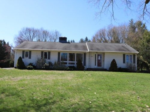 180 Fitch St, North Haven, CT 06473