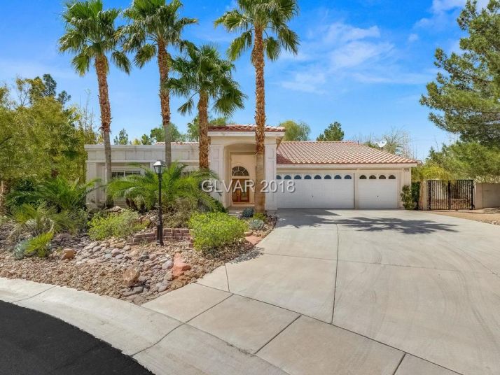 4125 Highland Castle Court, Las Vegas, NV 89129