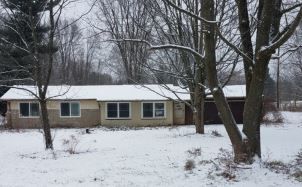 18813 Chillicothe R, Chagrin Falls, OH 44023