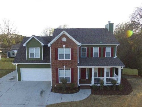 3233 Beech Hollow Ct, Loganville, GA 30052