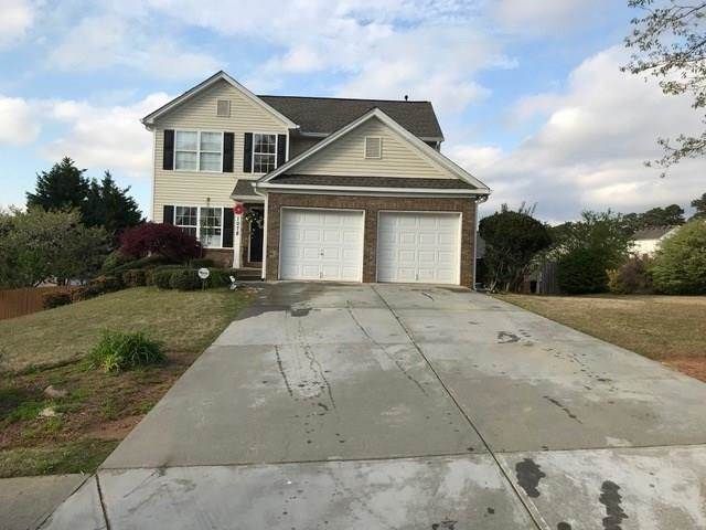 1078 Pine Acre Dr, Buford, GA 30518