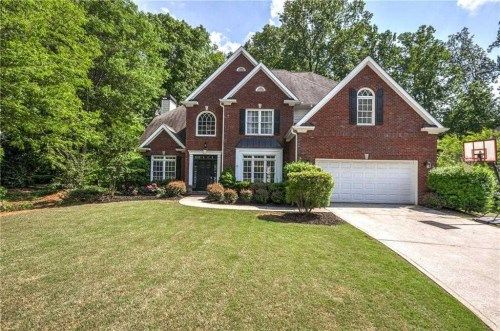 3825 Bridle Ridge Dr, Suwanee, GA 30024