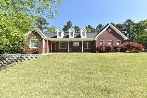 2460 Harbin Springs Cove, Dacula, GA 30019