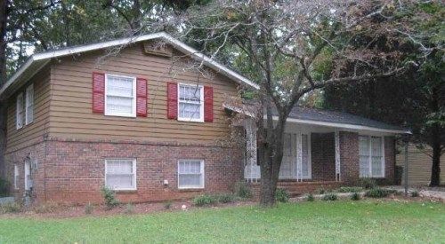 5365 Denny Dr, Atlanta, GA 30349