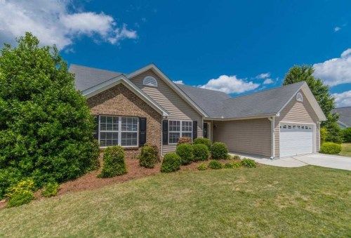 4182 Rocks Ln, Loganville, GA 30052