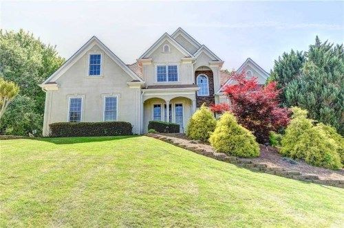 5015 Oakmont Bend Dr, Alpharetta, GA 30004