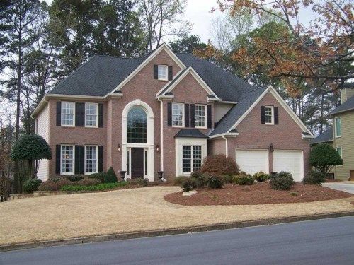 5475 Lexington Woods Ln, Alpharetta, GA 30005