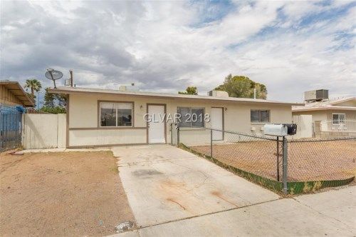 4920 Harmon Avenue, Las Vegas, NV 89121