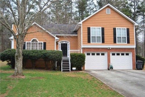 2595 Amber Creek Dr, Douglasville, GA 30135