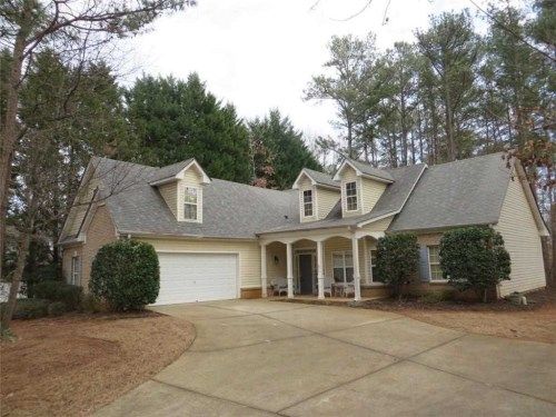 2880 Heatherstone Dr, Cumming, GA 30041