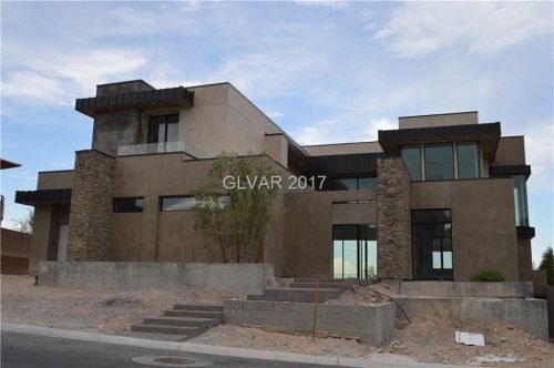 92 Sun Glow Lane, Las Vegas, NV 89135