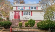 29 Bailey Ave Oakland, NJ 07436