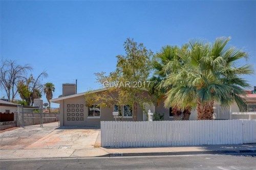 2104 Peyton Drive, Las Vegas, NV 89104