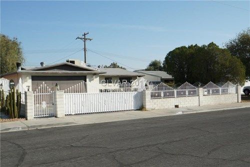 5904 Jerry Drive, Las Vegas, NV 89108