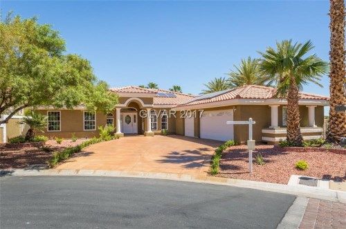 8016 Secret Harbor Court, Las Vegas, NV 89128